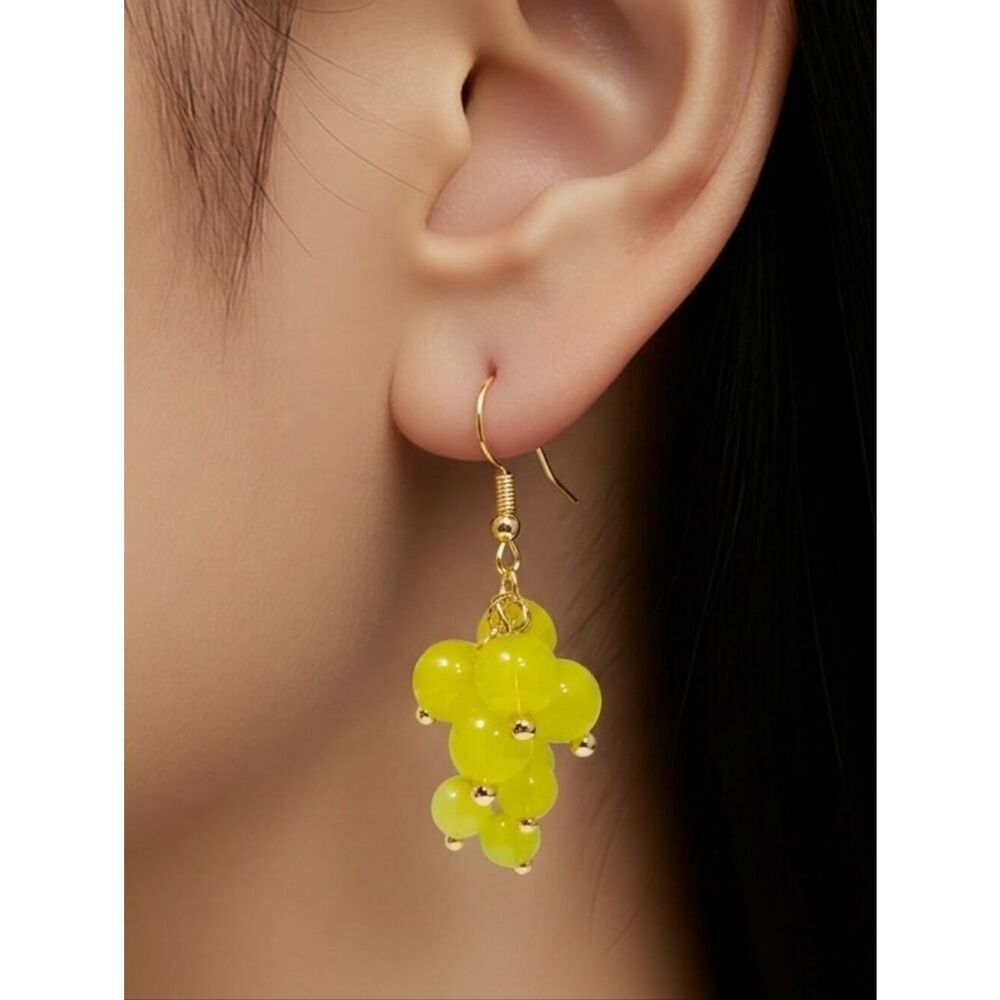 Green Grape Cluster Beaded Dangle Earrings Fruitcore Vineyard Boho Garden Drops